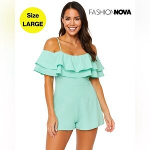2/for $20 🪩 FASHION NOVA Mint Green Ruffle Off Shoulder Shorts Romper (Large)